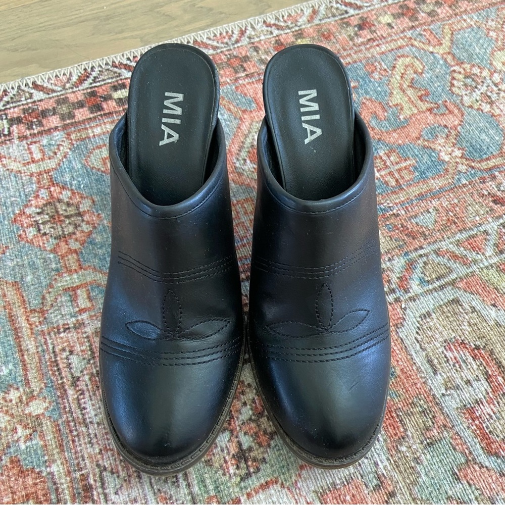 Leather Mules